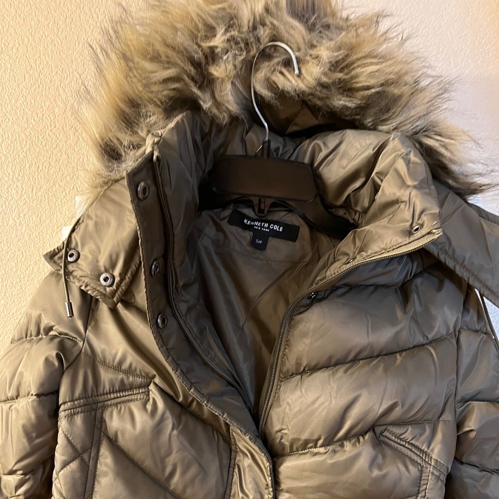 Jacket - Picture 4 of 4